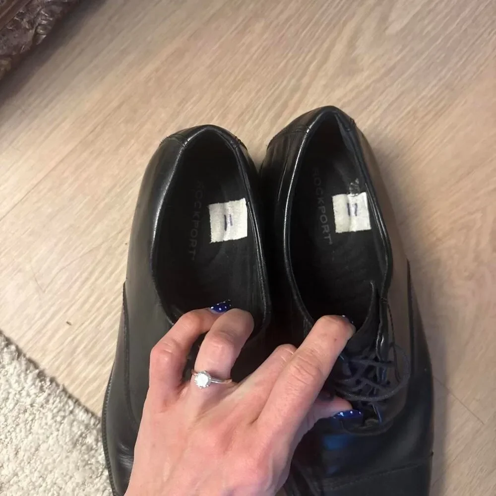 Rockport Men's Black Oxfords
